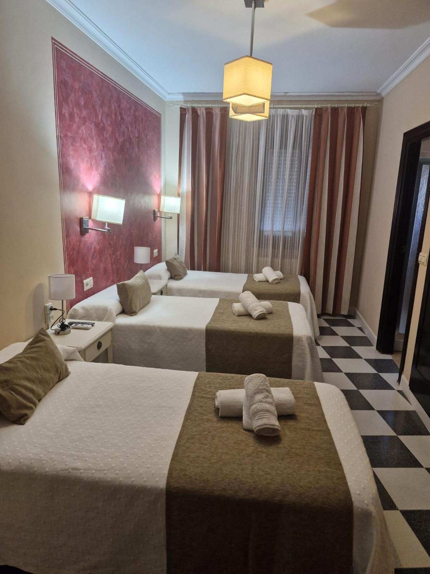 Hostal El Fogon De Felisa Herrera del Duque Exteriör bild
